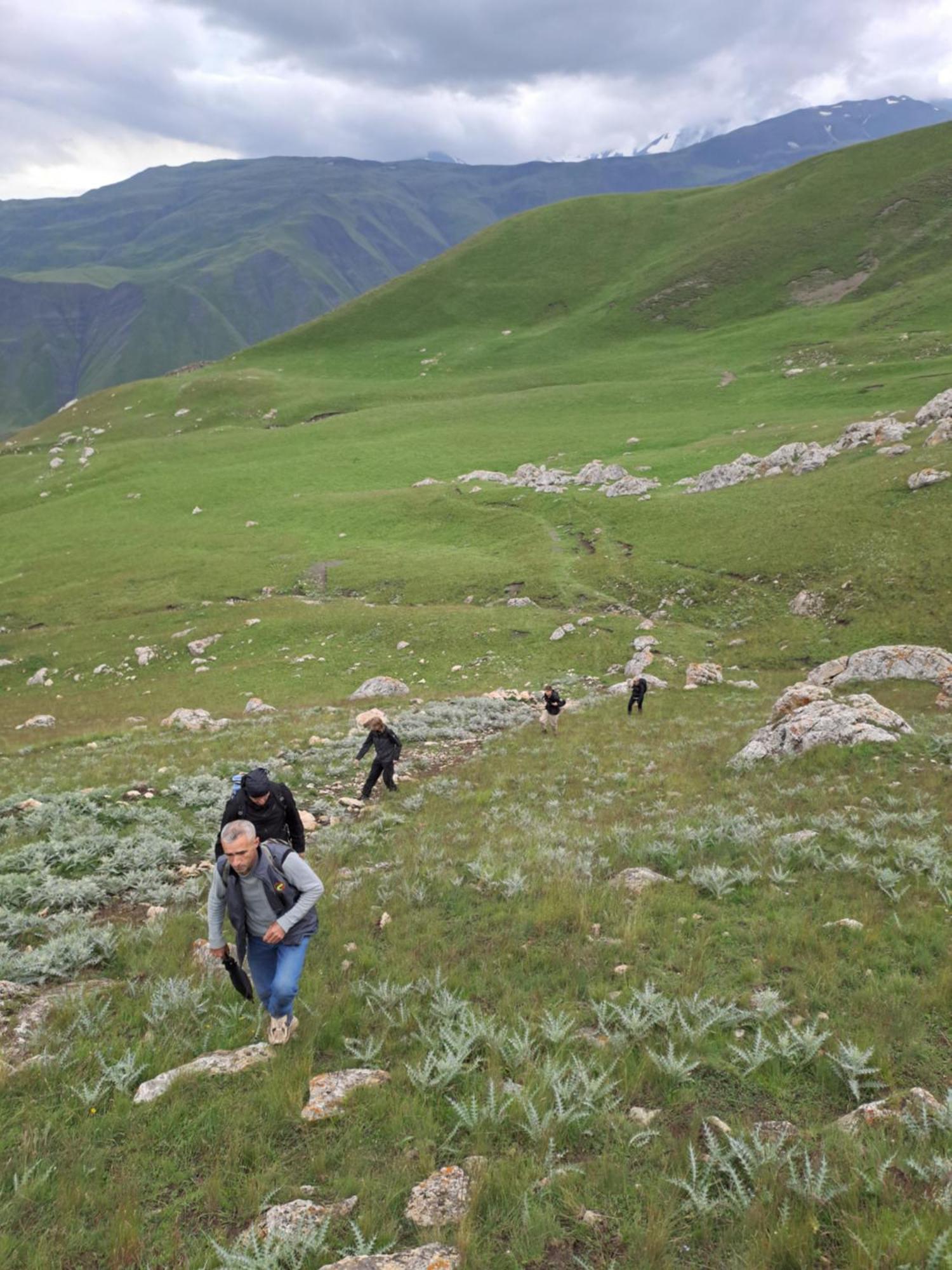 Xinaliq Khinalig Izzet'S Riverside Home Stay Экстерьер фото
