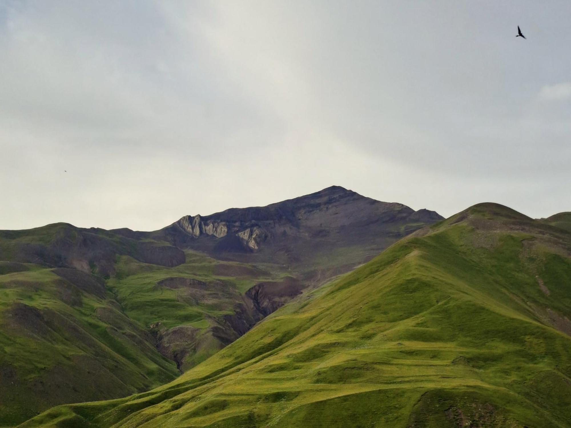 Xinaliq Khinalig Izzet'S Riverside Home Stay Экстерьер фото